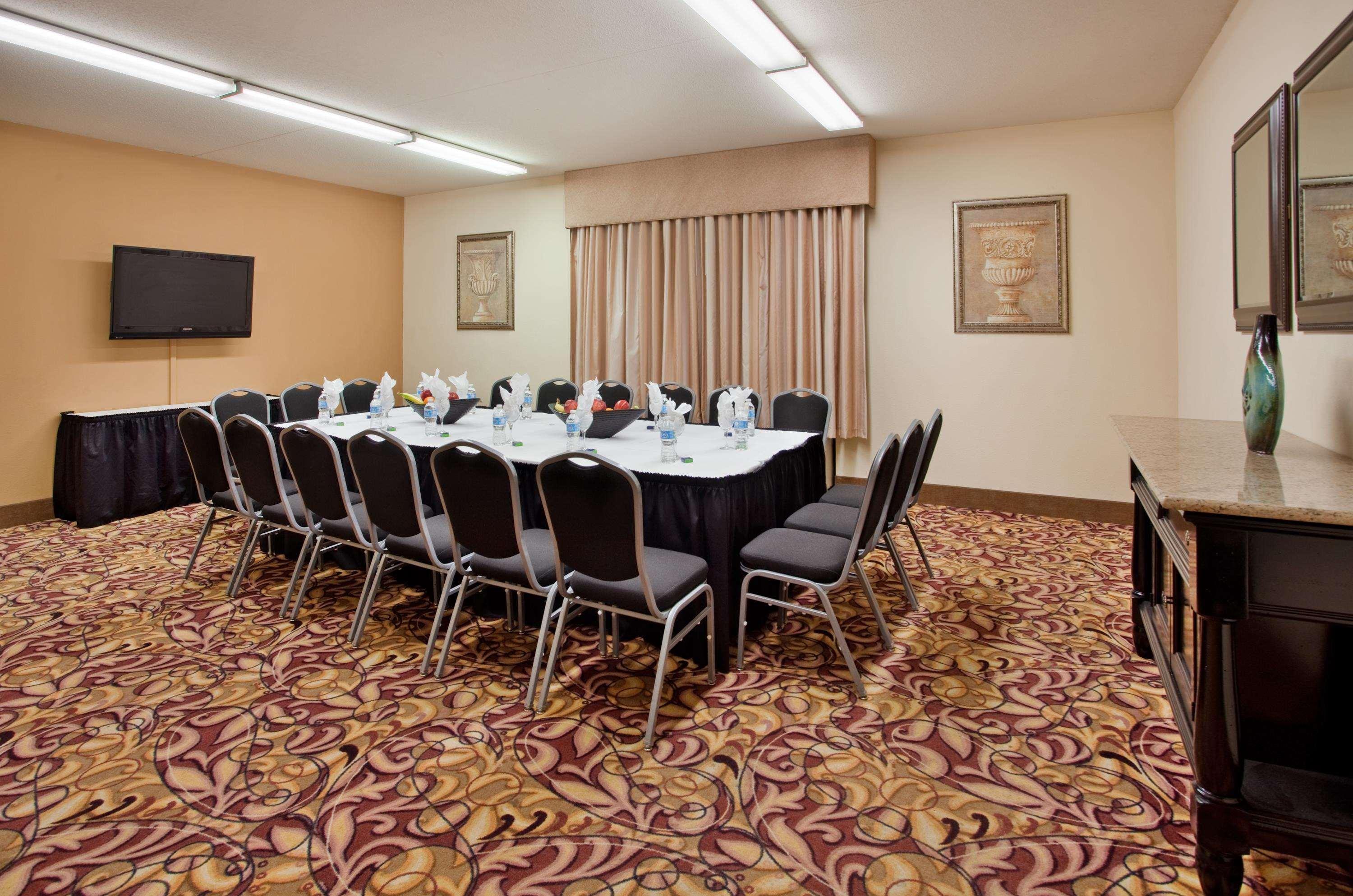 Hampton Inn Pittsburgh/Airport Moon Township Bagian luar foto