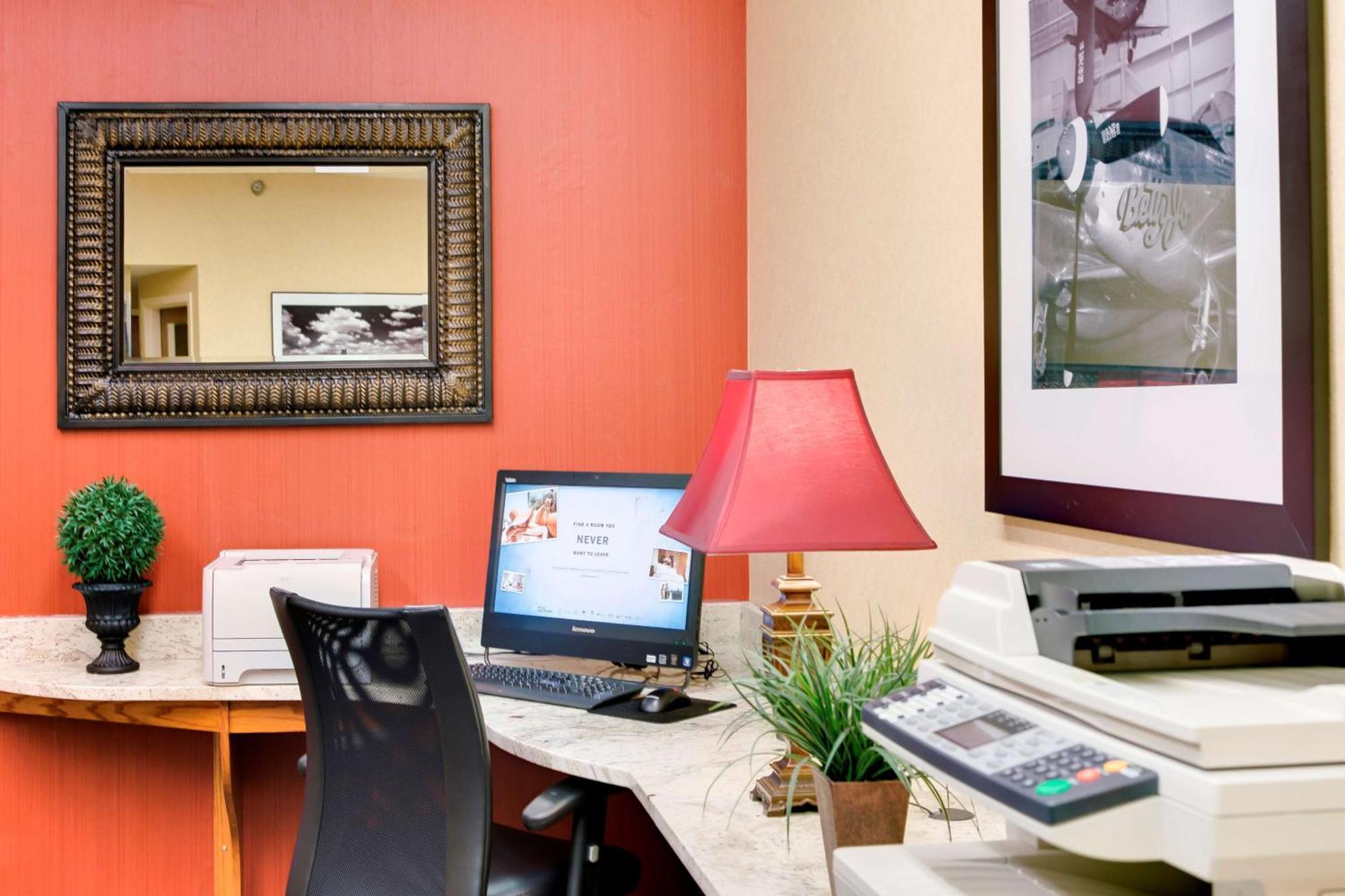 Hampton Inn Pittsburgh/Airport Moon Township Bagian luar foto