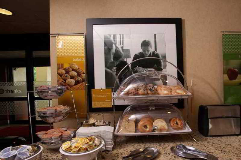 Hampton Inn Pittsburgh/Airport Moon Township Restoran foto